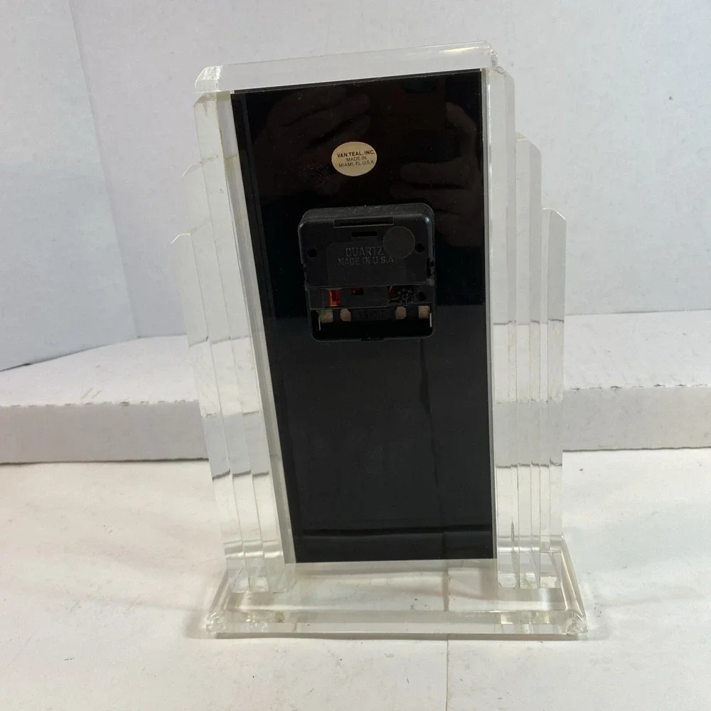 Van Teal Art Deco MCM Lucite Sculpture Mantle Clock‎ Mirrored Face Brass Hands